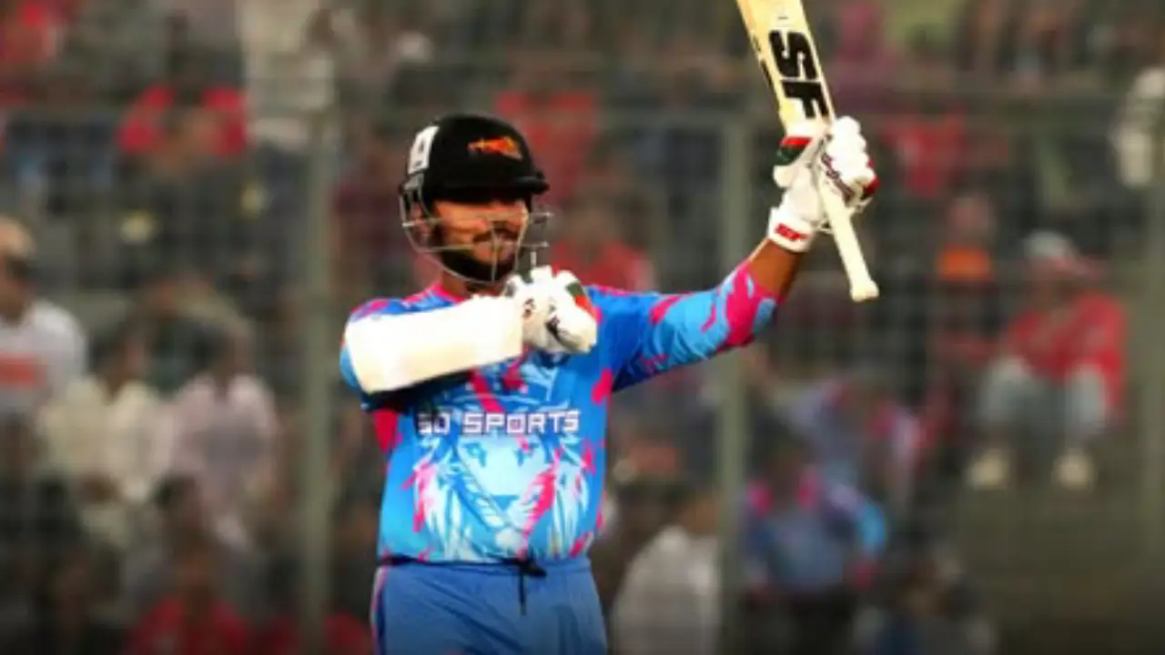 ফাইনালে চট্টগ্রাম কিংসের রানের পাহাড়